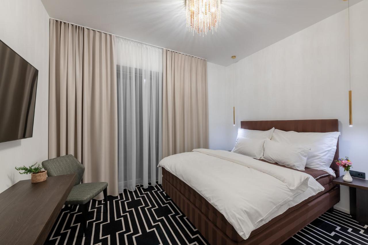 Hotel Zemplen Michalovce Exteriör bild